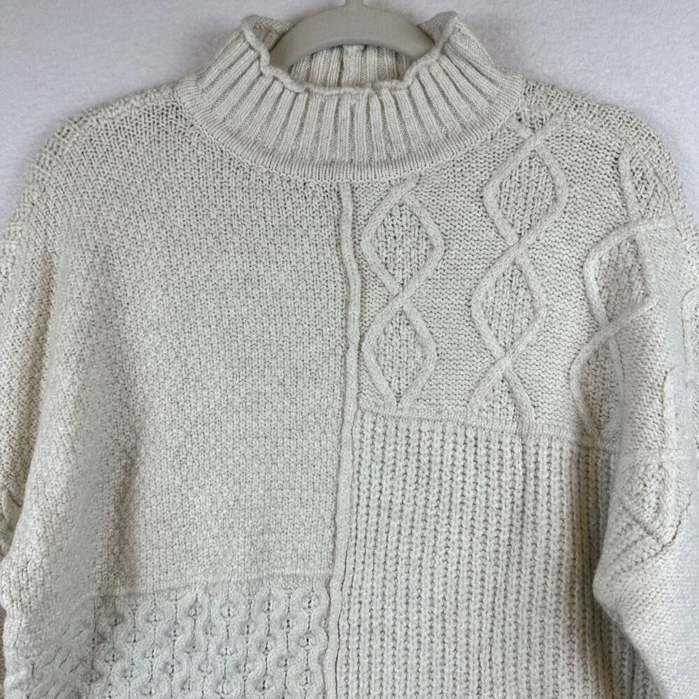 American Eagle Cream Knit Pullover Sweater 3D Print Womens Size S Grandmacore - Picture 2 of 11